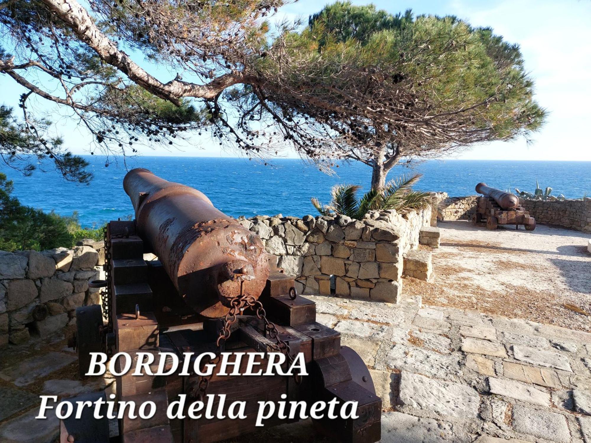 Emozioni Casa Vista Mare Bordighera Extérieur photo