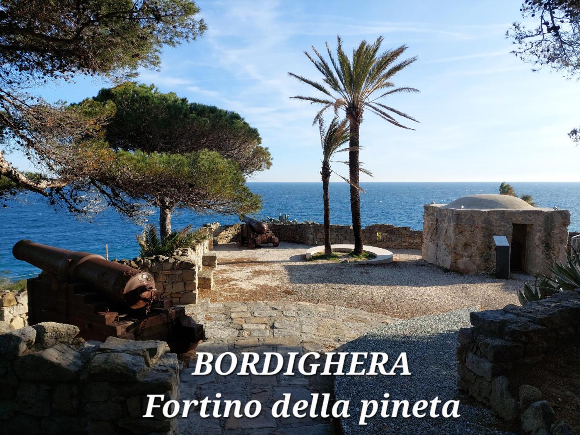 Emozioni Casa Vista Mare Bordighera Extérieur photo